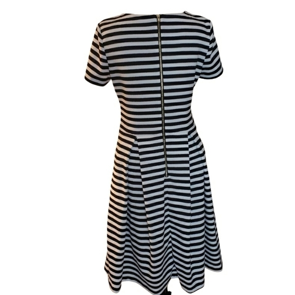 𝅺London Times Striped Dress - Picture 3 of 7